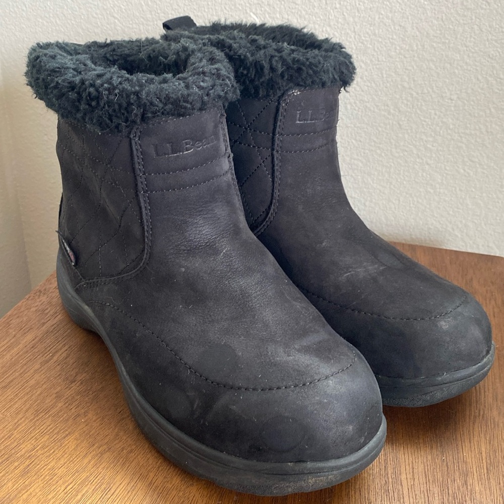 LL Bean Waterproof Tek 2.5 Black Fuzzy Lined Booties, Women’s size 7